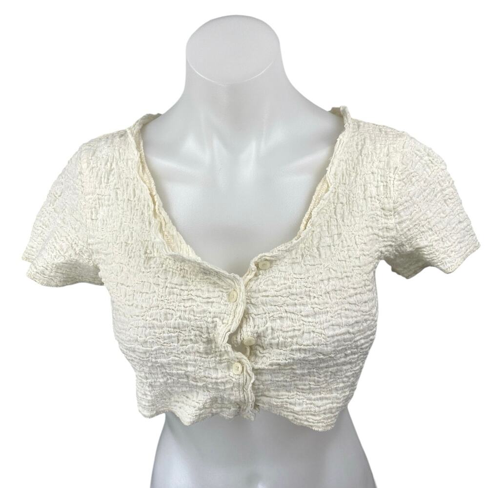 Urban Outfitters Cream Crinkle Textured Short Sleeve Button Down Crop Top Size M
